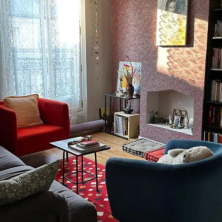 Apartment Parisian Escape With Comfort And Tranquility Paris